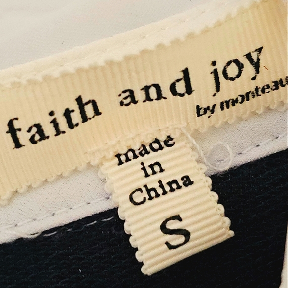 Faith and‎ Joy by Monteau Beaded Lightweight Sweatshirt Small Blue - Picture 5 of 8